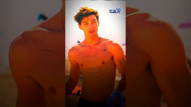 Сводный брат оказался красавчиком?? Ник | Моя вина