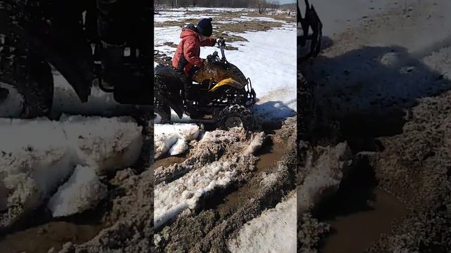 Месим грязь на квадроцыкале