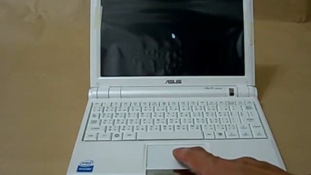 Asus Eee PC 900 - from Startup to Shutdown less than 49 sec.