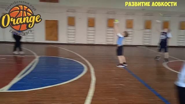 развитие ловкости с теннисными мячами