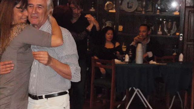 Milonga AMORES de Estudiantes del 28 de Julio