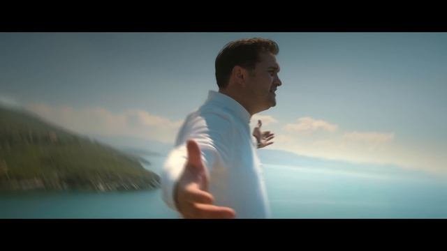 Miri Yusif ft. Nurlan Namazov   Var Olasan Rəsmi Musiqi Videosu