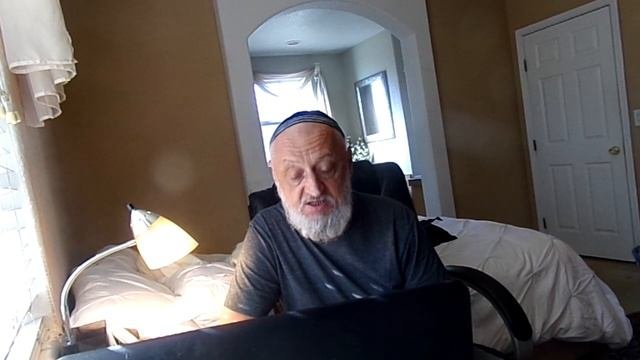 Но почему все веры восхваляют евреев и иудеев как так?(Роберт Товарян)