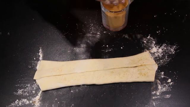 СЛОЕНЫЕ СЕРДЕЧКИ - ПЕЧЕНЬКИ С САХАРОМ