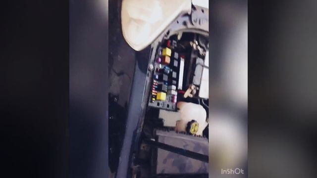 Астра Н не заводиться щёлкает стартер