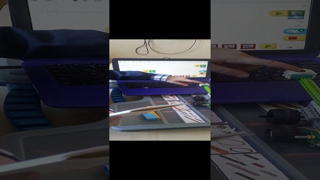 Робот Саида с глазами!