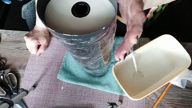 Вазы можно делать изо всего...