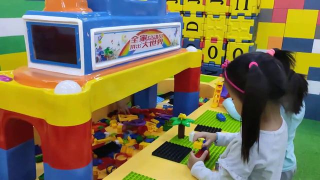 ❣️Тея играется в активити-парке. Мега крутое место