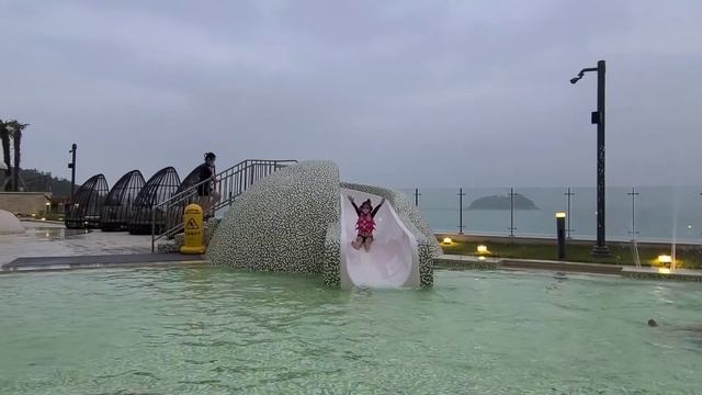 ?? [Eng] Exploring South Korea - The Infinity Pool Sol Beach Jindo, Jeolla-do (2)