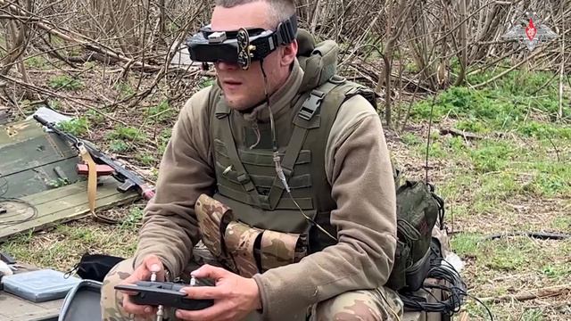 Боевая работа операторов ударных FPV дронов на Донецком направлении