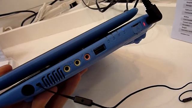 ECS Elitegroup EC10IS Convertible Hands On