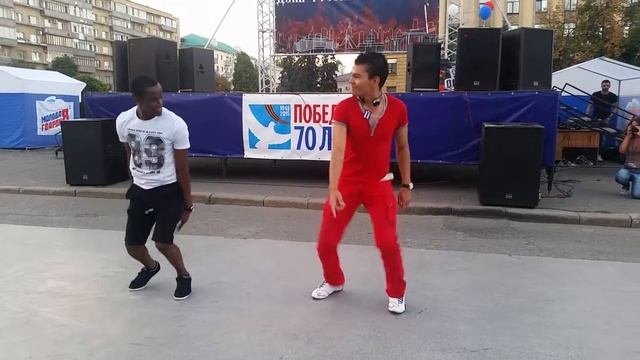 День города. Пенза. Флавио Ангола и Йоанис Куба