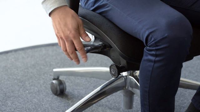 One 7 ja 13  työtuolit käyttöopas