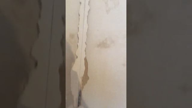 Как извлечь маяк из штукатурки?