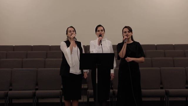Вновь земля ожила Пасха 2020 (Damyan sisters)