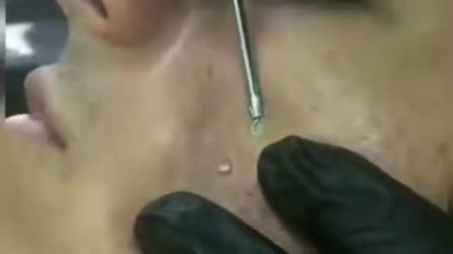 "BARBER STUDIO & MUSEUM" Face Cleaning