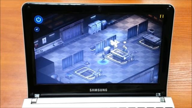 Shadowrun Returns running on Intel Atom netbook (gameplay)
