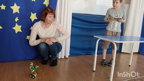 Семейные мастер - классы по робототехнике.mp4