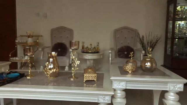 Темное время суток в комнате, авто и ручной баланс белого
