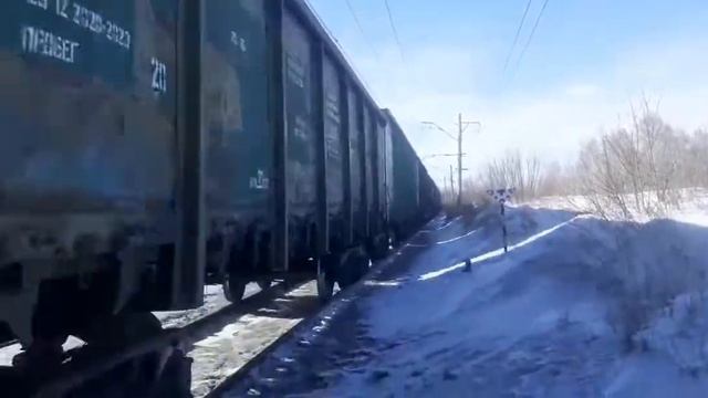 ВЛ10К-407 с грузовым поездом