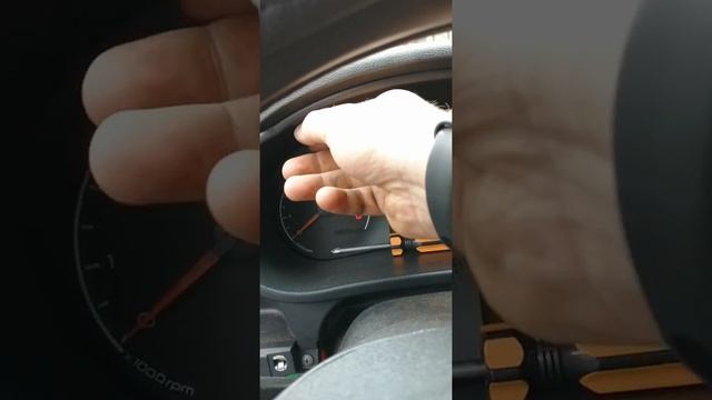 Снятие приборной панели на гранте