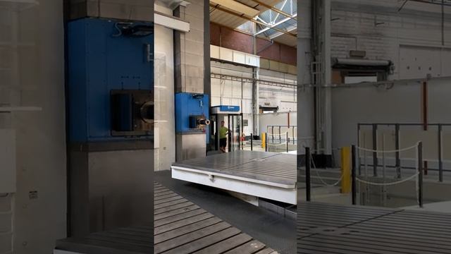 CNC HORIZONTAL BORING & MILLING MACHINE - SKODA HCW 3000-200 Spindle Run, Table Turn, Ram out