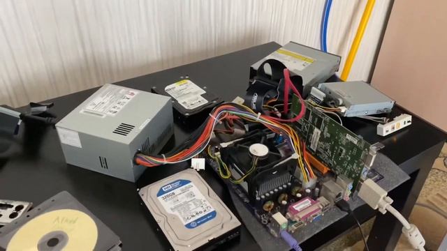 Материнка ECS Elitegroup P4M800-M v1.0 рулит! Компьютер за 800 рублей.