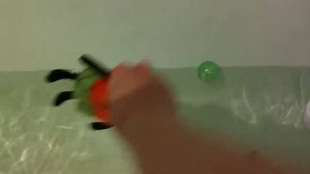 Зоя в бассейне