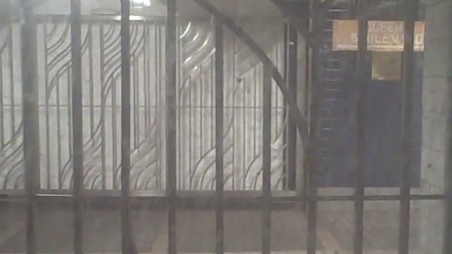 Esco Staley Glass Elevator At The Queens Plaza Station In Long Island City Queens New York City