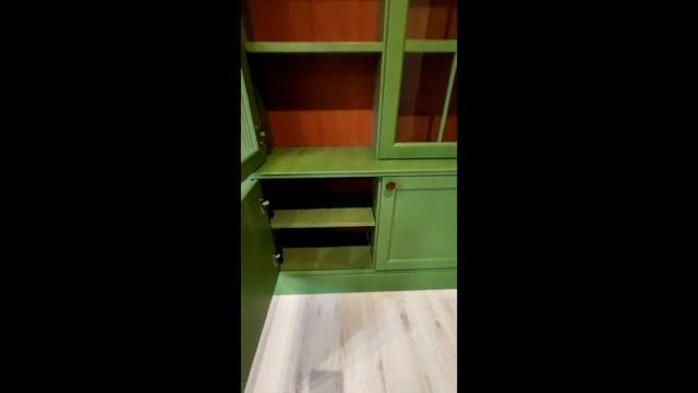 Изготовили встроенную мебель из МДФ Эмали