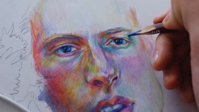 Рисунок цветными карандашами. Кветка Кирилла