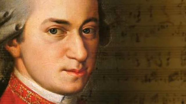 Ludwig Van Beethoven vs.Mozart(who's the best?)