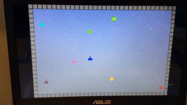 Школьник создал свою игру!!!