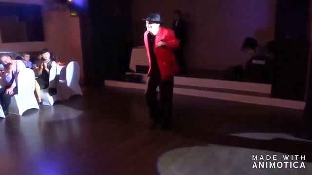 Степ, tap dance на праздничные мероприятия.
Tap man. Sergey Orekhovich.