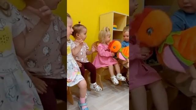 К нам в гости приехал театр! Младшая группа