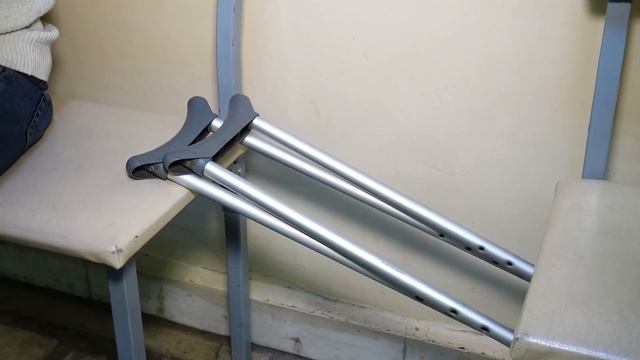 В ПОЛИКЛИНИКЕ НА ВОРОНОВА ОПЯТЬ НЕ РАБОТАЕТ ЛИФТ