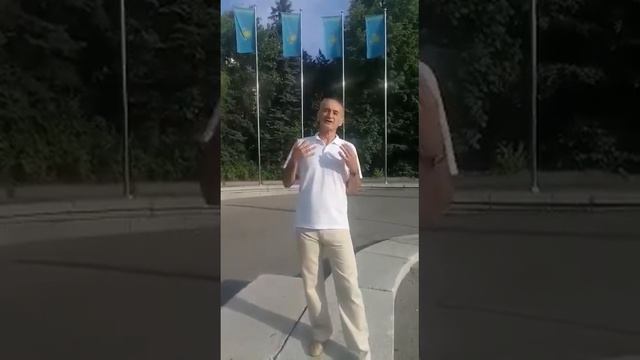 Поздравление главного редактора Sportinfo.kz Гения Тулегенова знаменитому Шамилю Яфарову