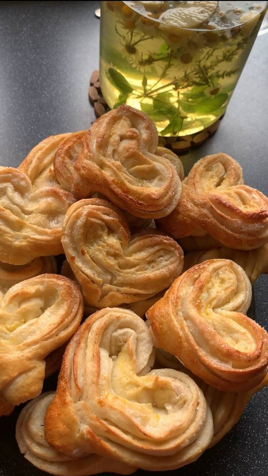 Булочки - сердечки с сахаром к чаю рецепт!