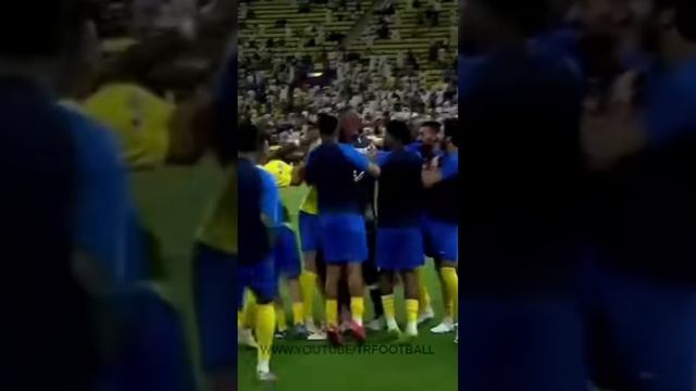 Роналду заканчивает карьеру 45 лет