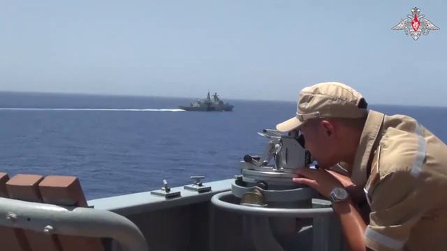 В акватории Средиземного моря проходят совместные учения флотов России и Египта.