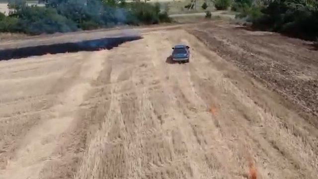 Поджог скошенного поля в аномальную жару в Луганской области 2