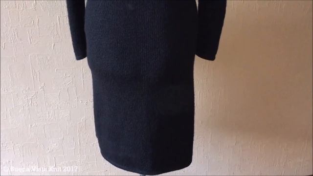 ПЛАТЬЕ СО СЪЕМНЫМИ ВОРОТНИКАМИ