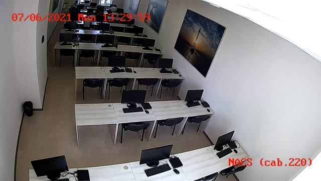 DVR213 ch8 main 20210607130003 20210607140003