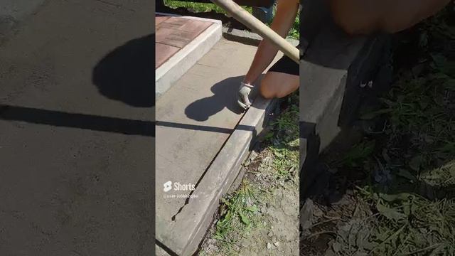 последний шаг перед укладкой тротуарных плит