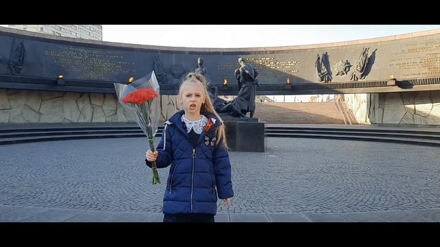 Михаил Садовский "Несовместимы дети и война". Стихотворение. Конкурс чтецов.