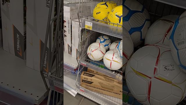 Мега магазин Лента футбольные мячи  ЙОШКАР-ОЛА  23 мая 2023 г
