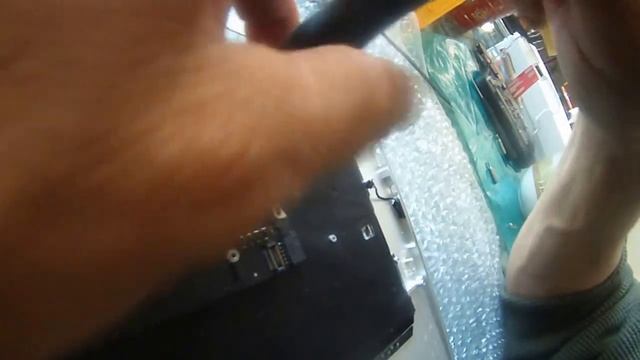 MacBook air keyboard replacement - DIY repair (3 of 5)