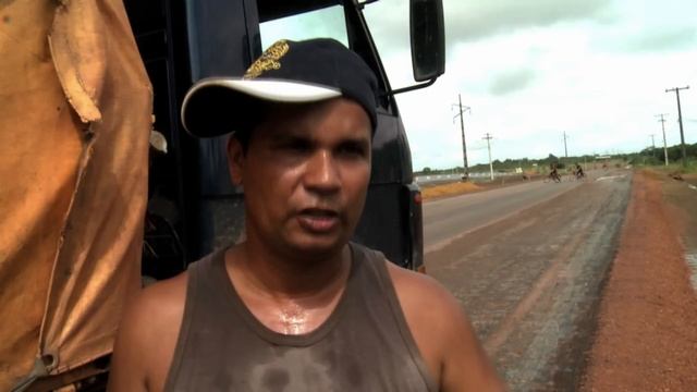 Voyage au bout de lenfer Cameroun  Brésil : les routes de boue