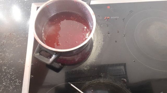 Желе из красной смородины. С добавлением нектарина и базилика. Невероятное сочетание