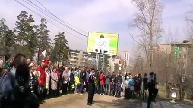 Нет в России  семьи такой.где б не памятен был свой герой!